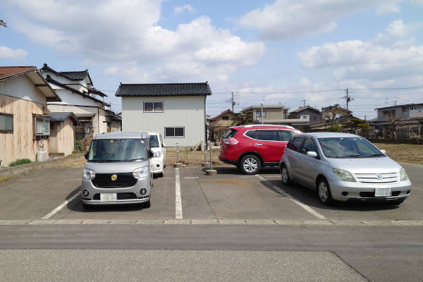 新海町月極駐車場